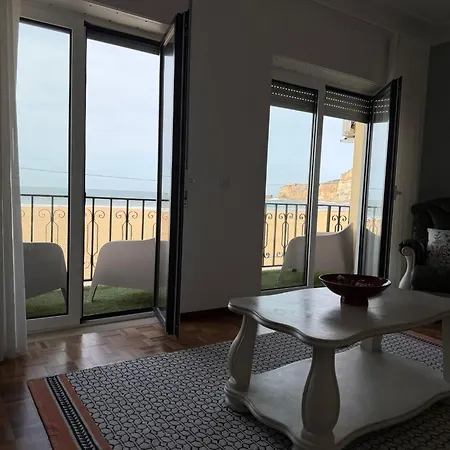 Flipflops Ocean View Apartmán Nazaré