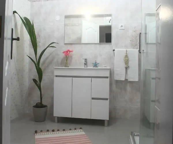 Flipflops Ocean View Apartment *
